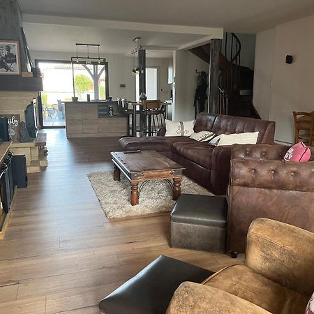 Les Chambres Du Golf Espalais Dış mekan fotoğraf